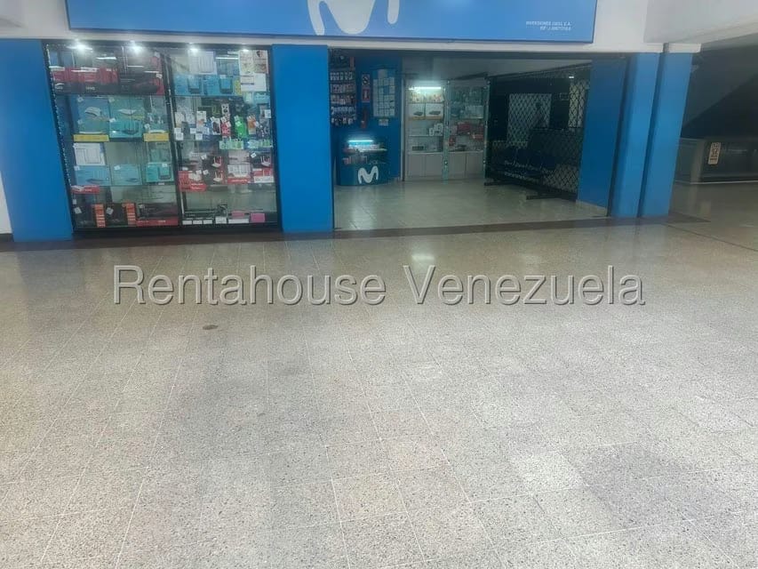 Comercial (Local Comercial) en Alquiler en Los Palos Grandes, Distrito Metropolitano - 22