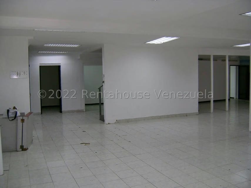 Comercial (Local Comercial) en Venta en La Campiña, Distrito Metropolitano - 5