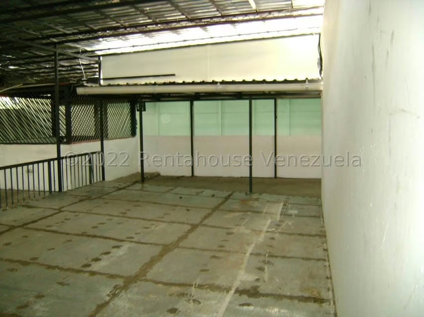 Comercial (Local Comercial) en Venta en La Campiña, Distrito Metropolitano - 8