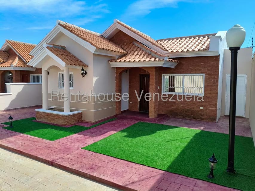 Casa (1 Nivel) en Alquiler en Casacoima, Falcon - 2