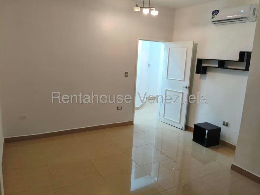 Casa (1 Nivel) en Alquiler en Casacoima, Falcon - 18