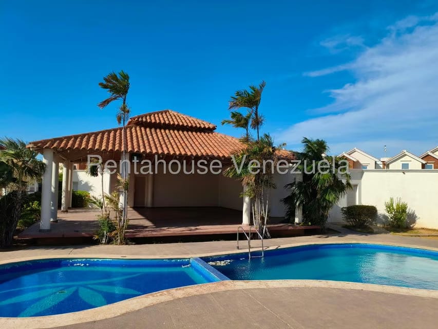 Casa (1 Nivel) en Alquiler en Casacoima, Falcon - 33