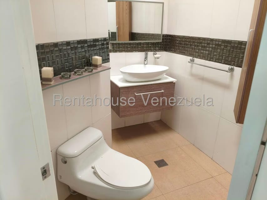 Casa (1 Nivel) en Alquiler en Casacoima, Falcon - 9