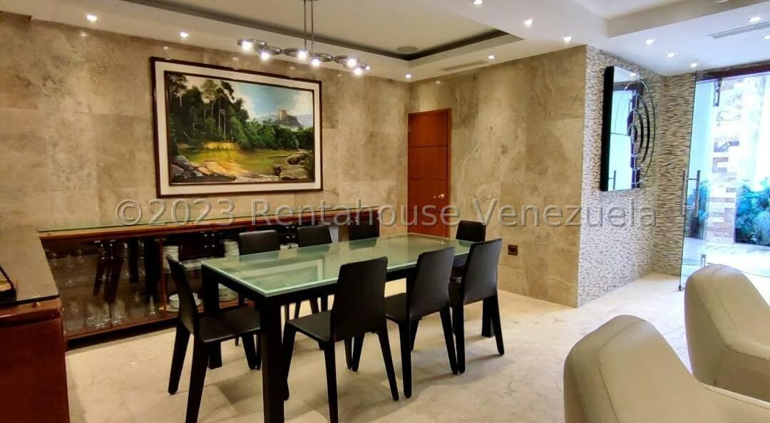 Casa (Duplex) en Venta en La Trinidad, Distrito Metropolitano