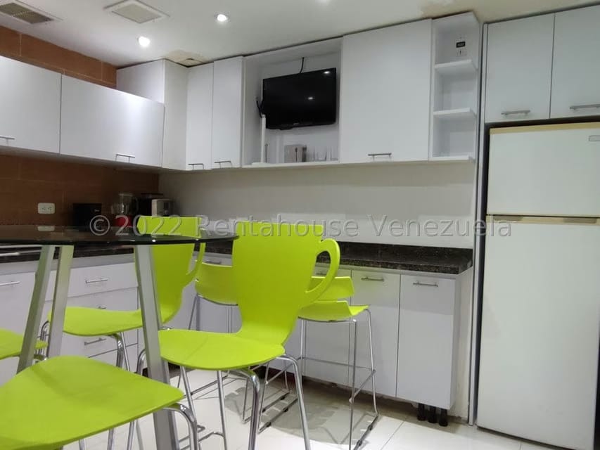 Casa (Duplex) en Venta en La Trinidad, Distrito Metropolitano - 11