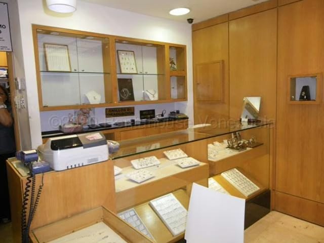 Comercial (Local Comercial) en Venta en El Cafetal, Distrito Metropolitano - 12