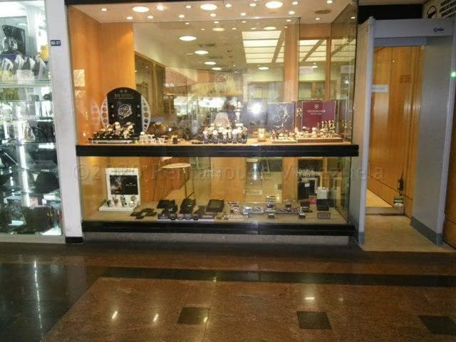 Comercial (Local Comercial) en Venta en El Cafetal, Distrito Metropolitano - 3