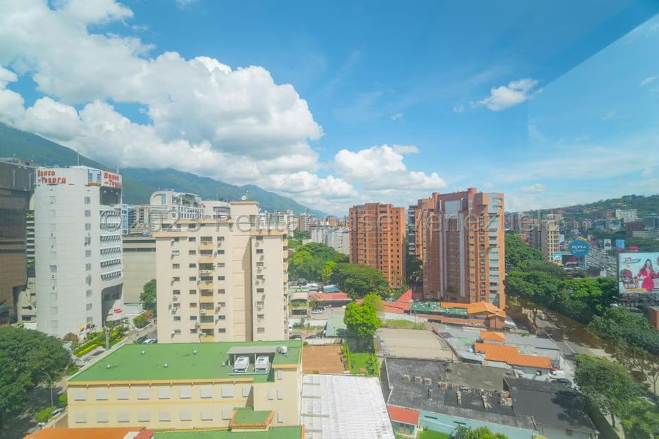 Comercial (Oficina) en Venta en El Rosal, Distrito Metropolitano - 57