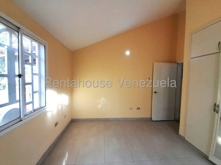 Casa (1 Nivel) en Alquiler en Parcelamiento Santa Ana, Falcon - 18