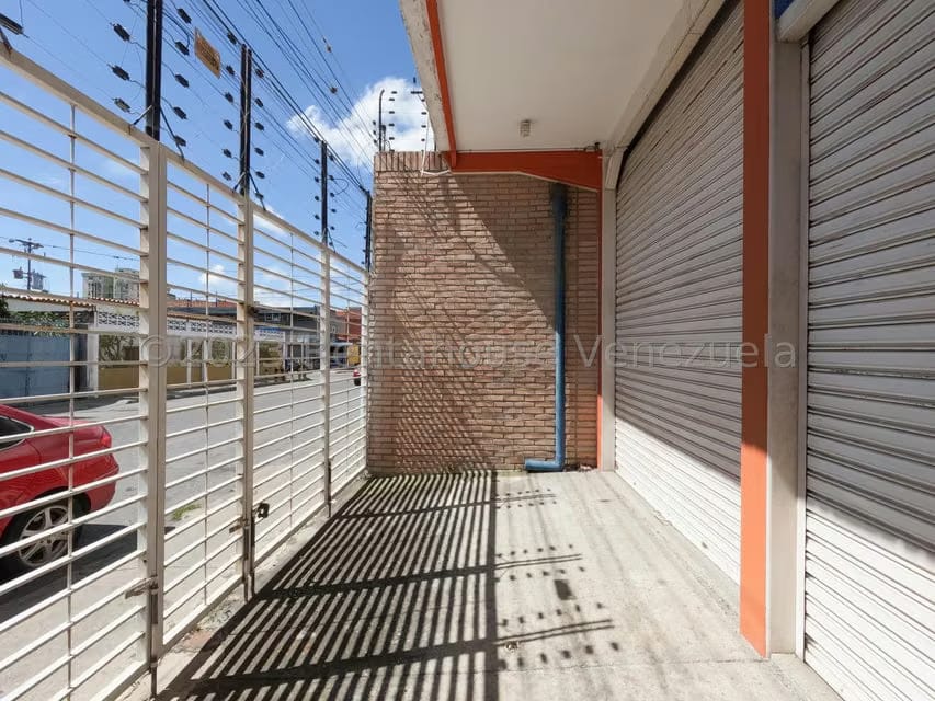 Comercial (Local Comercial) en Venta en Zona Este, Lara - 4