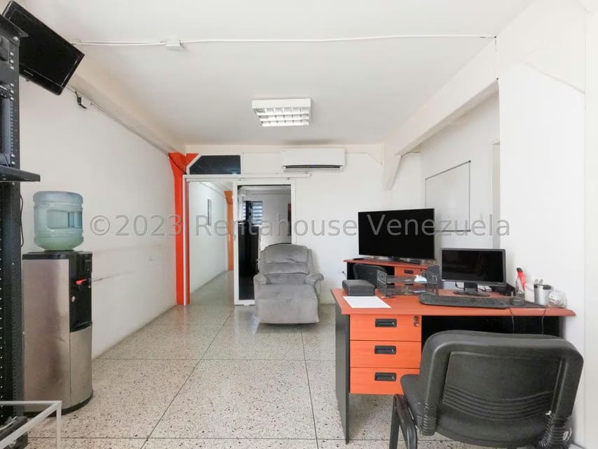 Comercial (Local Comercial) en Venta en Zona Este, Lara - 31