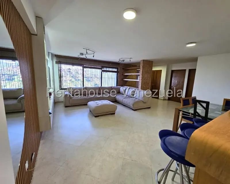 Apartamento (1 Nivel) en Venta en Miranda, Distrito Metropolitano - 2