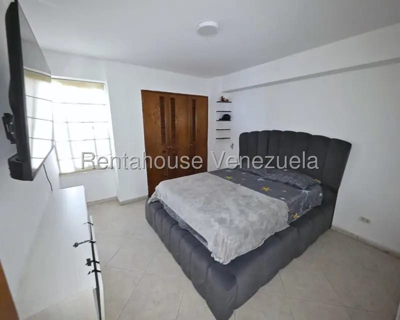 Apartamento (1 Nivel) en Venta en Miranda, Distrito Metropolitano - 13