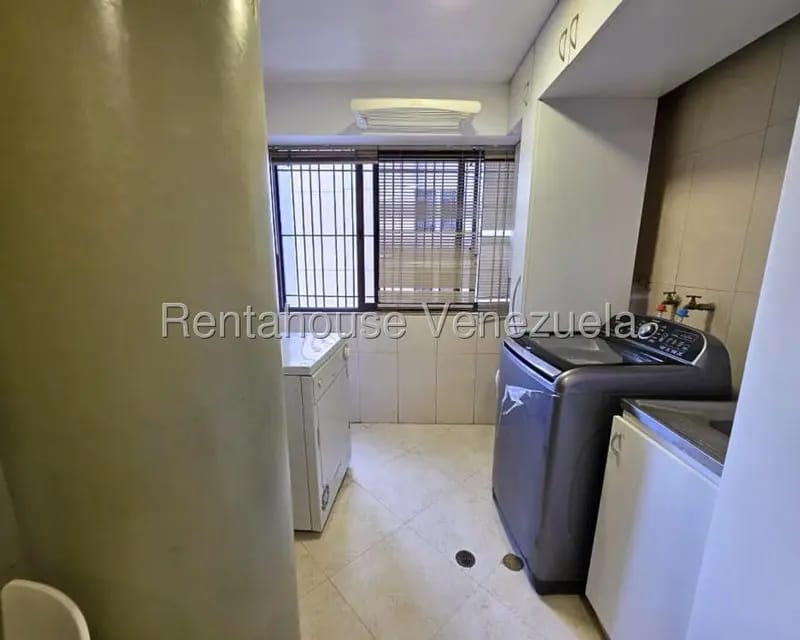 Apartamento (1 Nivel) en Venta en Miranda, Distrito Metropolitano - 10