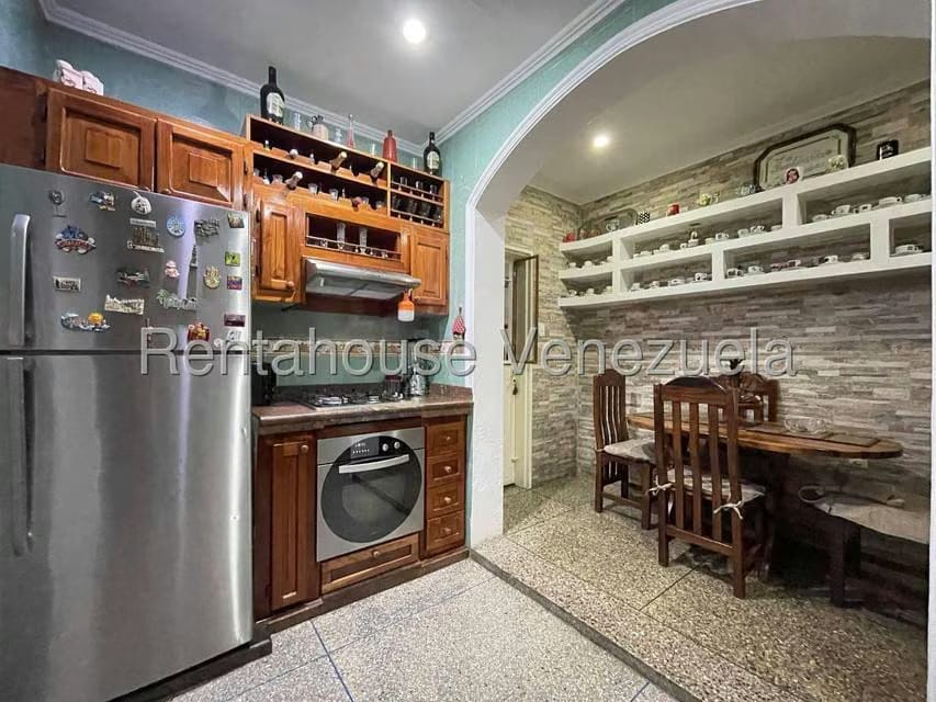 Casa (Duplex) en Venta en Centro Palo Negro, Aragua - 12