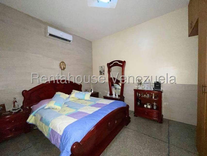 Casa (Duplex) en Venta en Centro Palo Negro, Aragua - 26