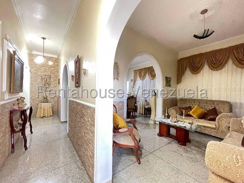 Casa (Duplex) en Venta en Centro Palo Negro, Aragua - 4