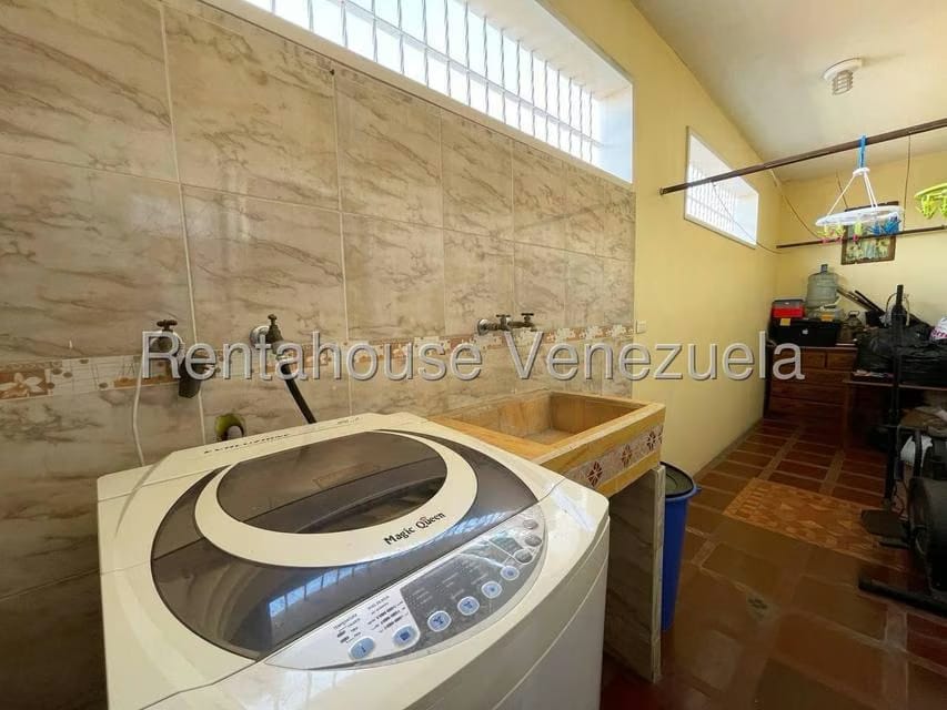 Casa (Duplex) en Venta en Centro Palo Negro, Aragua - 38