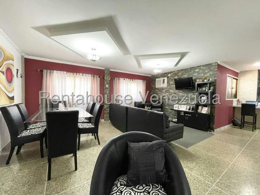 Casa (Duplex) en Venta en Centro Palo Negro, Aragua - 42