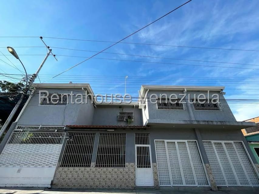 Casa (Duplex) en Venta en Centro Palo Negro, Aragua - 52