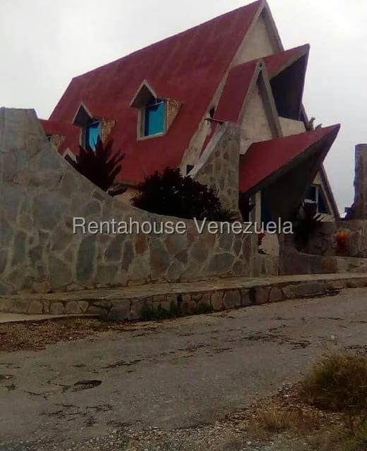 Casa (Hacienda) en Venta en Club de Campo, Miranda - 3