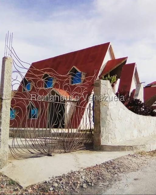 Casa (Hacienda) en Venta en Club de Campo, Miranda - 4