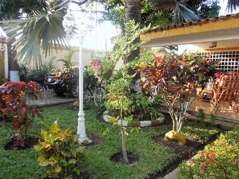 Casa (1 Nivel) en Venta en Av Fernandez Padilla, Anzoategui - 2