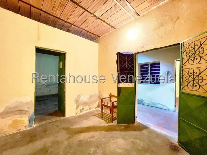 Casa (1 Nivel) en Venta en 23 de Enero, Aragua - 12