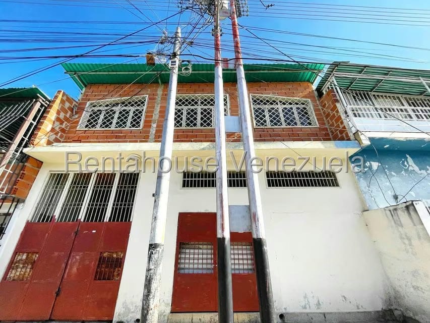 Casa (1 Nivel) en Venta en 23 de Enero, Aragua - 27