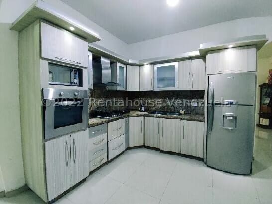 Apartamento (Penthouse) en Venta en Centro, Aragua - 3