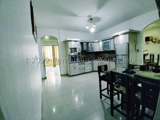 Apartamento (Penthouse) en Venta en Centro, Aragua - 4