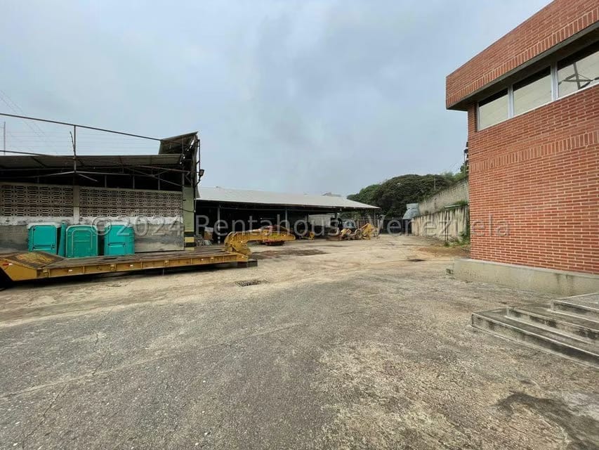 Comercial (Galpon - Deposito) en Venta en Guarenas, Miranda - 3