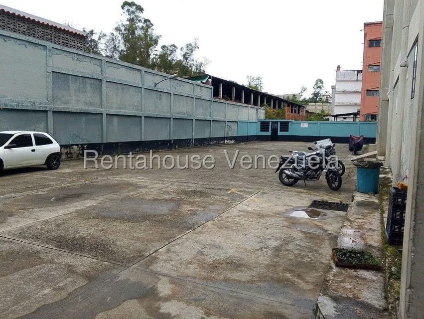 Comercial (Local Comercial) en Venta en Las Salias, Miranda - 13