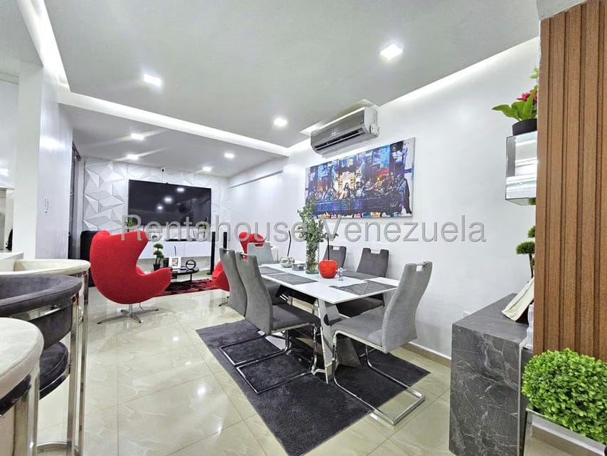 Casa (Duplex) en Venta en Villa Paris, Lara - 12