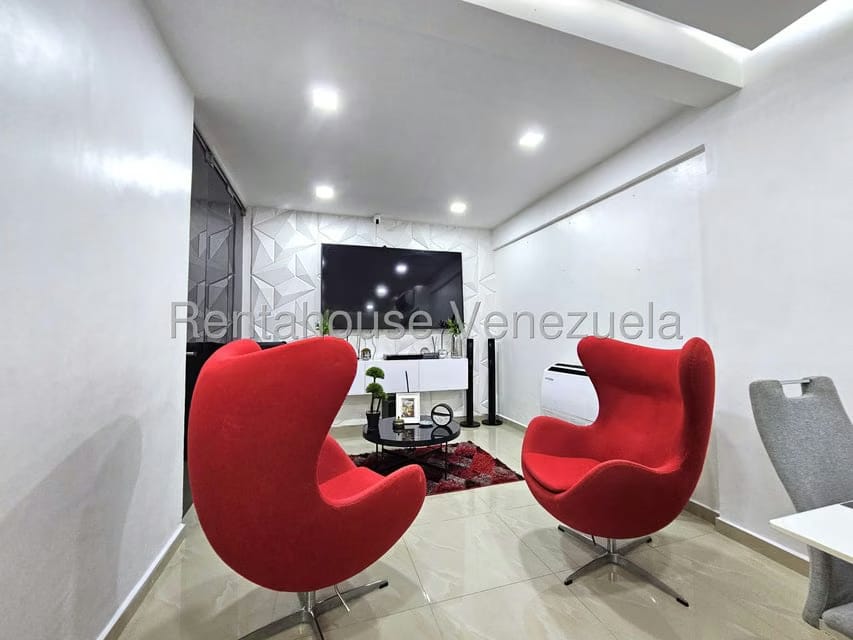 Casa (Duplex) en Venta en Villa Paris, Lara - 13