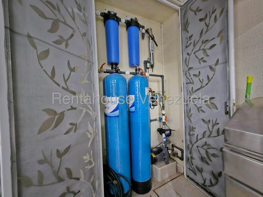 Casa (Duplex) en Venta en Villa Paris, Lara - 31