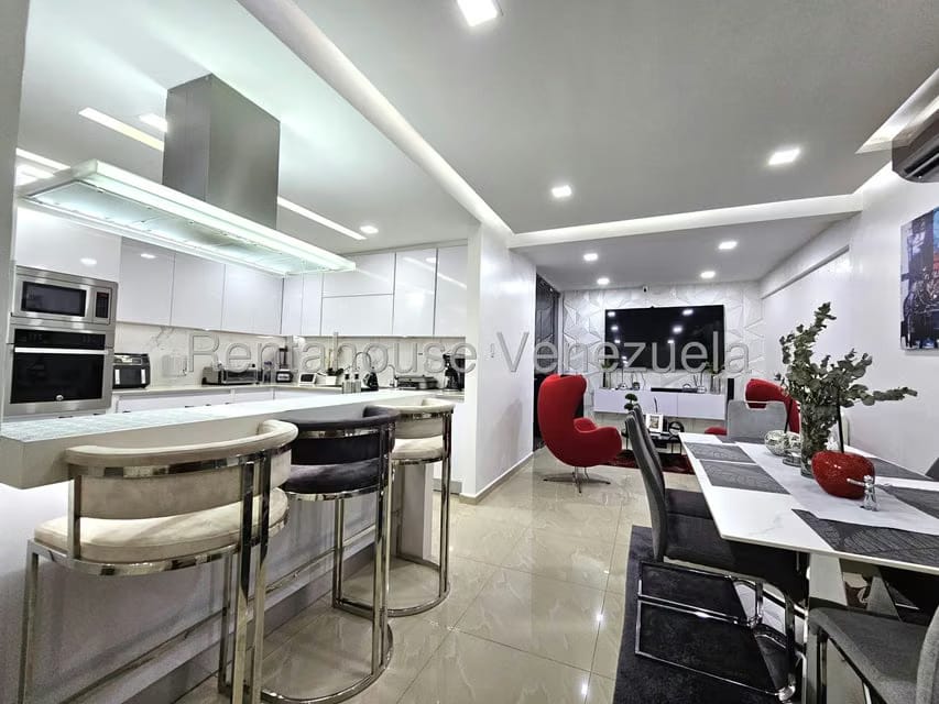 Casa (Duplex) en Venta en Villa Paris, Lara - 6