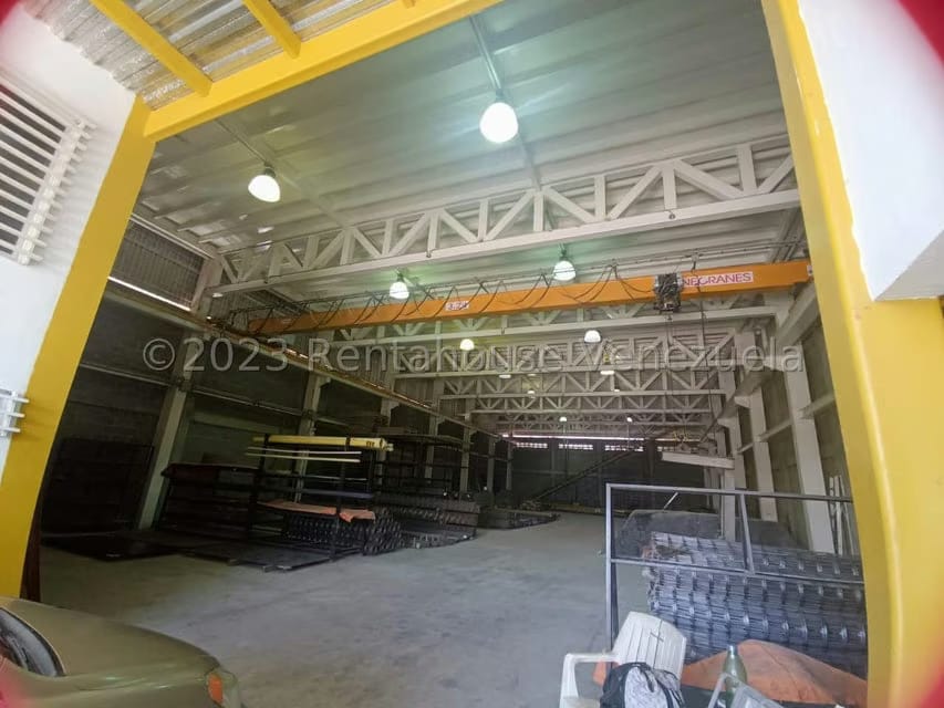 Comercial (Galpon - Deposito) en Venta en Zona Industrial 1, Lara - 3