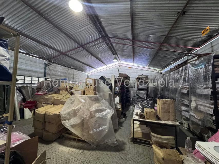Comercial (Galpon - Deposito) en Venta en Parroquia Santa Rosalia, Distrito Metropolitano - 15