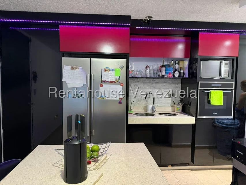 Apartamento (1 Nivel) en Venta en El Solar de la Quinta, Miranda - 8