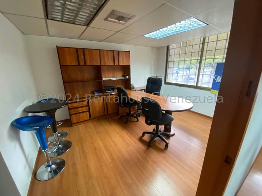 Comercial (Oficina) en Venta en Macaracuay, Distrito Metropolitano - 25