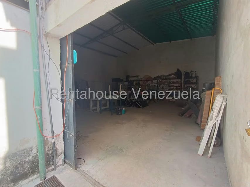 Comercial (Galpon - Deposito) en Alquiler en Zona Centro, Aragua - 5