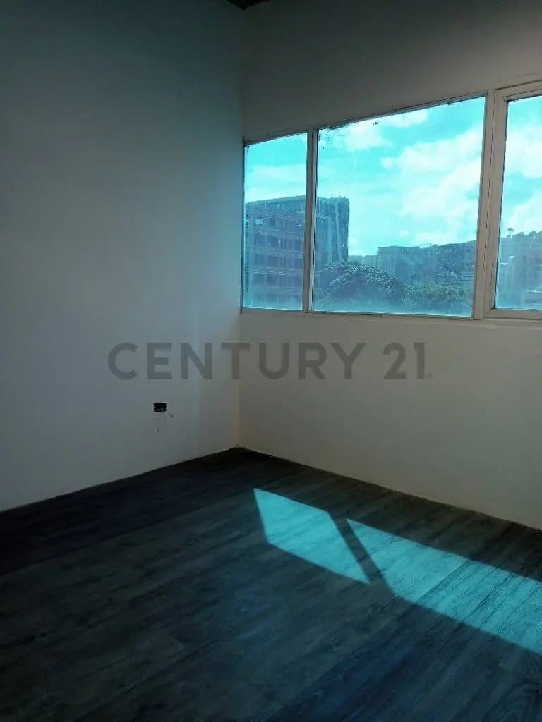 Oficina en alquiler en las Mercedes, Calle Londres PM - 10