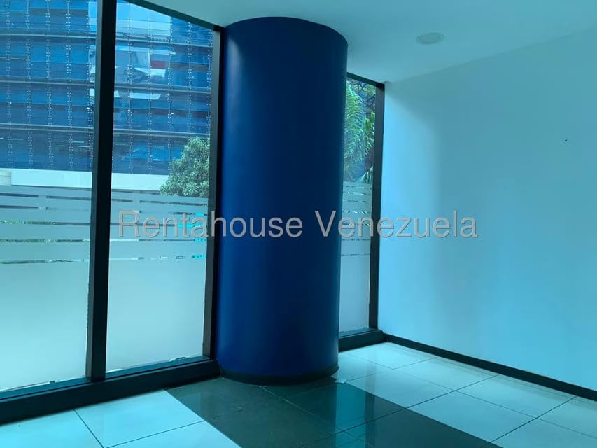Comercial (Local Comercial) en Alquiler en El Rosal, Distrito Metropolitano - 26