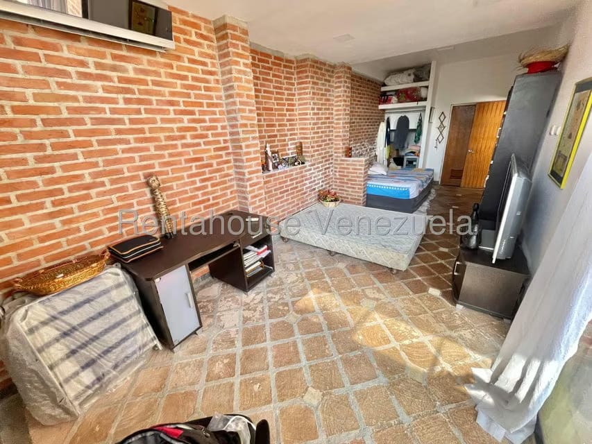 Casa (Multipes Niveles) en Venta en Lomas de Monte Claro, Distrito Metropolitano - 17