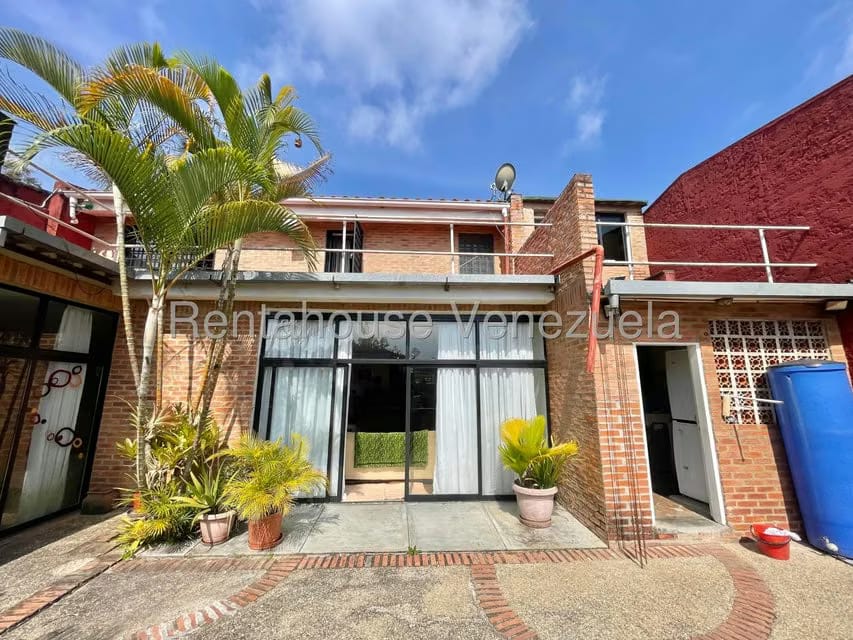 Casa (Multipes Niveles) en Venta en Lomas de Monte Claro, Distrito Metropolitano - 23