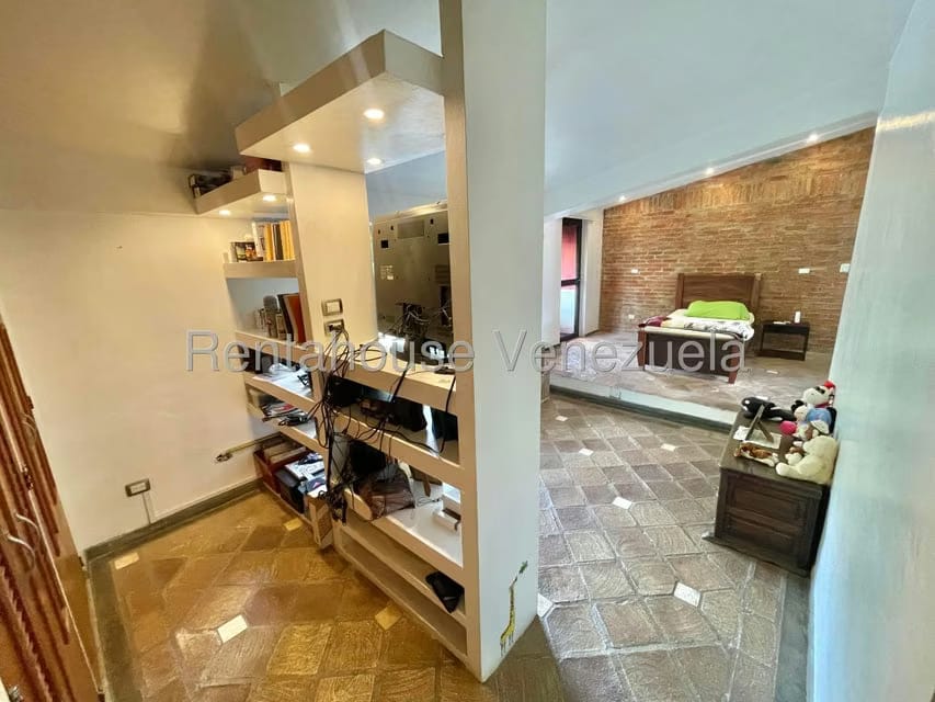 Casa (Multipes Niveles) en Venta en Lomas de Monte Claro, Distrito Metropolitano - 40