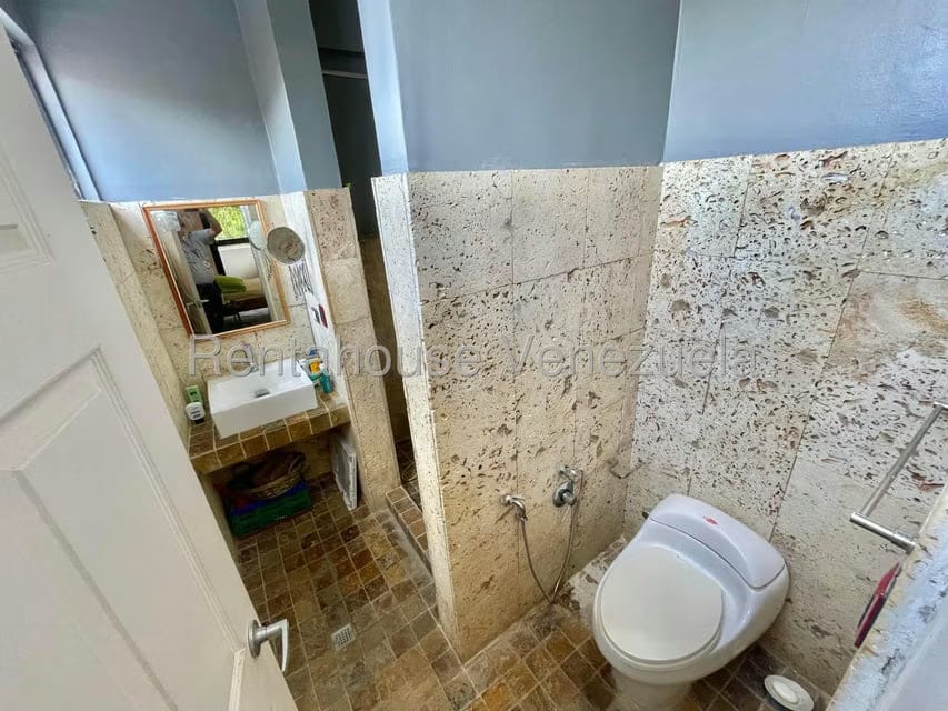 Casa (Multipes Niveles) en Venta en Lomas de Monte Claro, Distrito Metropolitano - 41