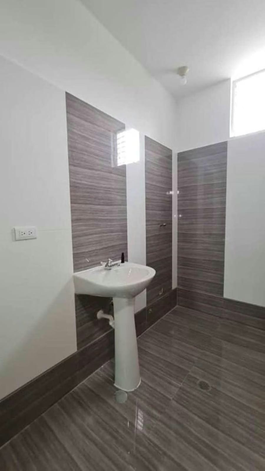 Galpon en Venta en Zona Industrial Monteserino San Diego - 13