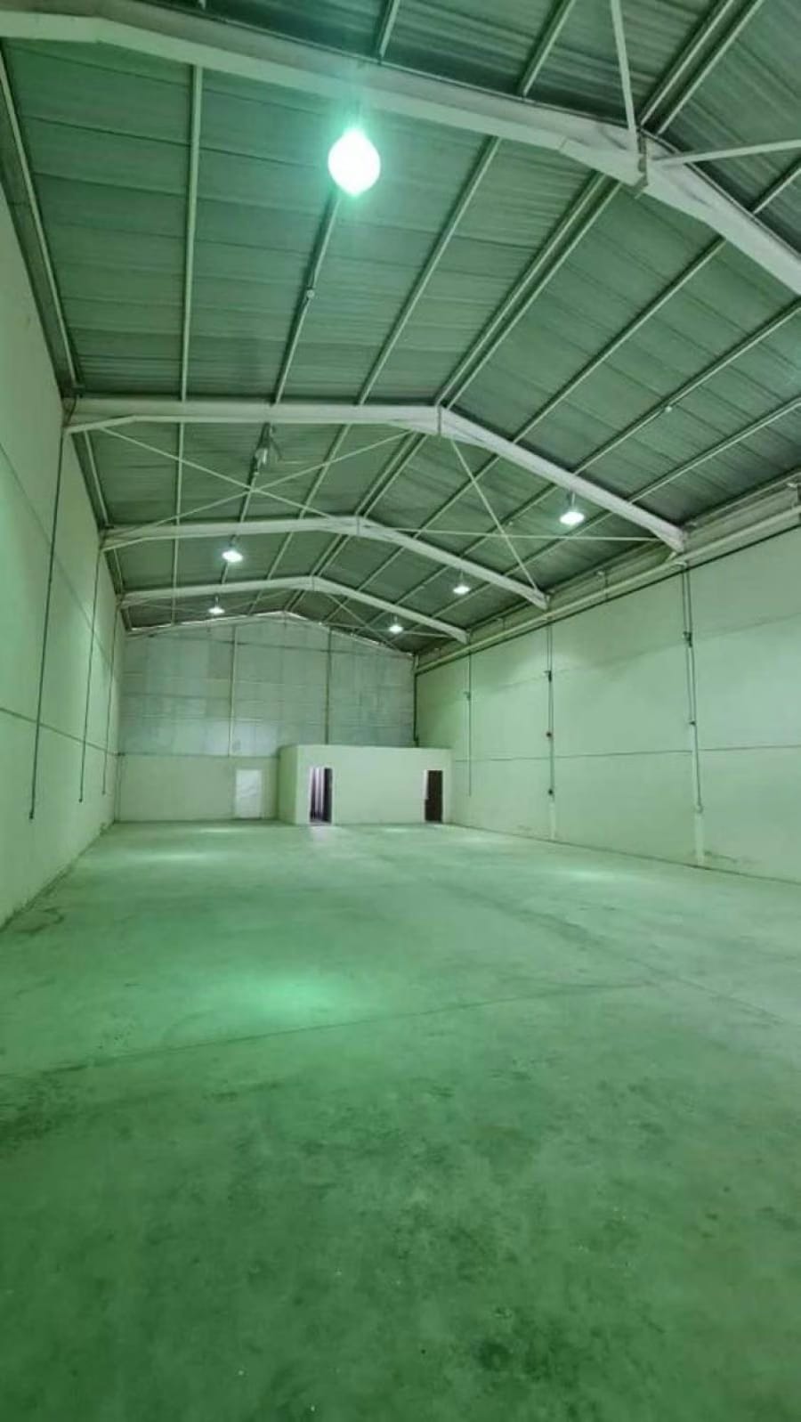 Galpon en Venta en Zona Industrial Monteserino San Diego - 16